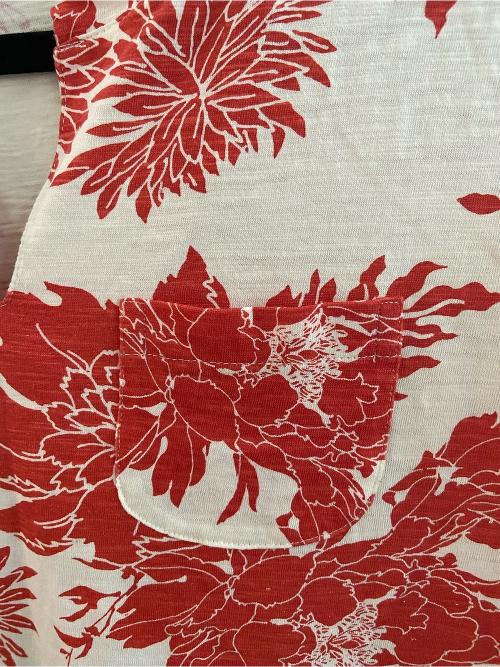 Part Two Short-Sleeve Split-Neck Floral Print Tee - Picture 5 of 16